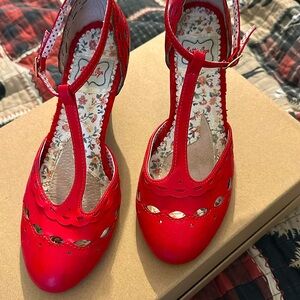 Bettie Page- RED Shoes by ELLIE size 9